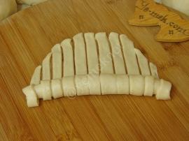 Şeritli Çiçek Poğaça