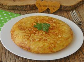 Tavada Makarna Böreği