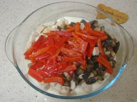 Fırında Etimekli Beşamel Soslu Tavuk