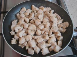 Fırında Etimekli Beşamel Soslu Tavuk