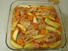 Fırında Sebzeli Tavuk Yemeği