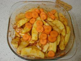 Fırında Sebzeli Tavuk Yemeği