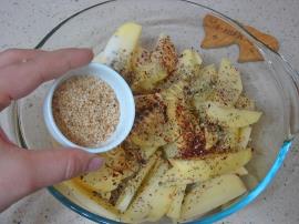 Fırında Susamlı Patates Kızartması