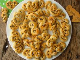 Nişastalı Tuzlu Kurabiye