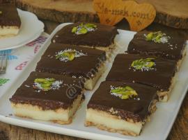 Pudingli Bisküvili İrmik Tatlısı