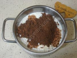 Pudingli Bisküvili İrmik Tatlısı