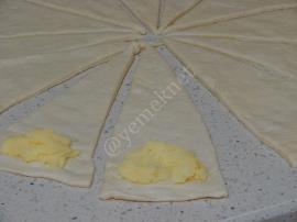 Patatesli Katmer Poğaça