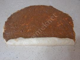 Haşhaşlı Rulo Çörek