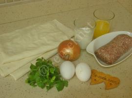 Hazır Yufkadan Kıymalı Kol Böreği