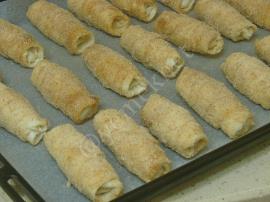 Hazır Yufkadan Peynirli Kruvasan Börek