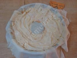 Kek Kalıbında Börek