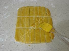 Susamlı Çubuk Kurabiye