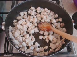 Fırında Ekmekli Tavuk Kebabı