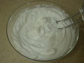 Haşhaşlı İrmik Tatlısı