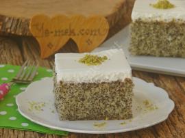 Haşhaşlı İrmik Tatlısı