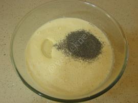 Haşhaşlı İrmik Tatlısı