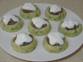 Yoğurtlu Kıymalı Patates Mantısı