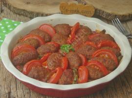 Fırında Köfteli Patlıcan Yemeği