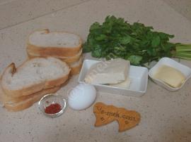 Fırında Maydanozlu Ekmek Dilimleri