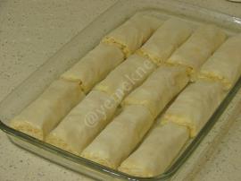 Baklava Yufkasından Fındıklı Tatlı