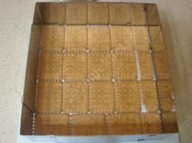 Bisküvili Yalancı Tavuk Göğsü Tatlısı