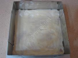 Bisküvili Yalancı Tavuk Göğsü Tatlısı