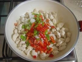 Fırında Patates Püreli Tavuk Yemeği