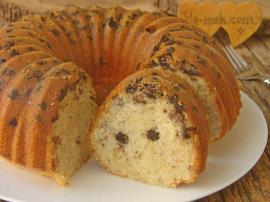 Damla Çikolatalı Cevizli Kek