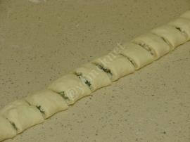 Peynirli Dızmana Böreği