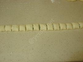 Peynirli Dızmana Böreği