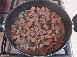 Fırında Kaşarlı Et Sote