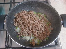 Kıymalı Tava Böreği