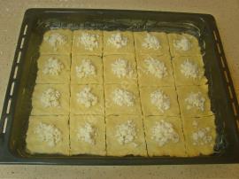 Mayasız Tepsi Poğaçası