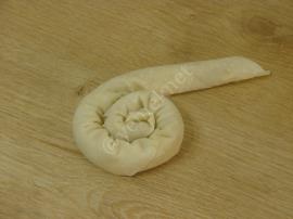 Patatesli Kıymalı Börek