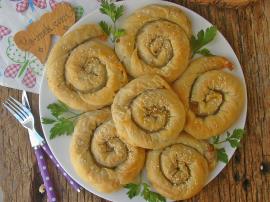 Patatesli Kıymalı Börek