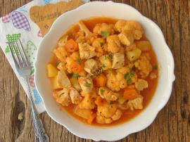 Tavuklu Karnabahar Yemeği