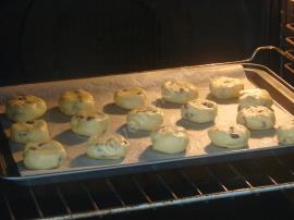 Üzümlü Un Kurabiyesi