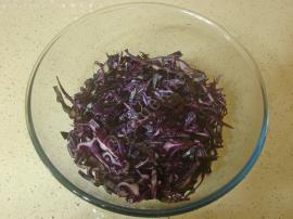 Lokanta Usulü Mor Lahana Salatası