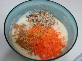 Havuçlu Tarçınlı Cevizli Kek