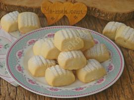 Ağızda Dağılan Un Kurabiyesi