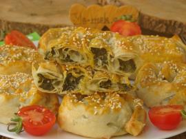 Ispanaklı Gül Böreği