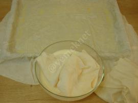 Hazır Yufkadan Kıymalı Börek