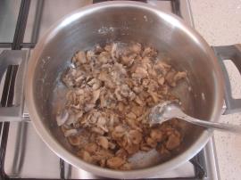 Sütlü Mantar Çorbası