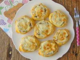 Beşamel Soslu Ispanaklı Kıymalı Börek