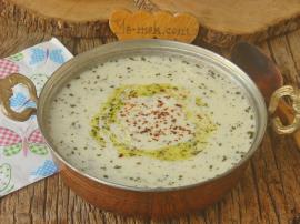 Kıymalı Yoğurt Çorbası