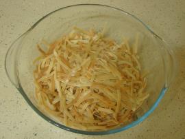 Yoğurtlu Mercimekli Erişte Salatası