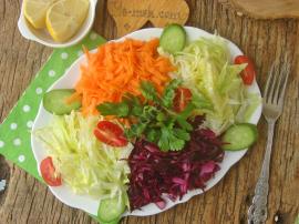 Mevsim Salatası Nasıl Yapılır?