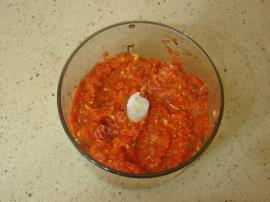 Yoğurtlu Kırmızı Biber Mezesi