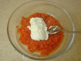 Yoğurtlu Kırmızı Biber Mezesi