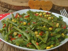 Taze Fasulye Salatası Nasıl Yapılır?